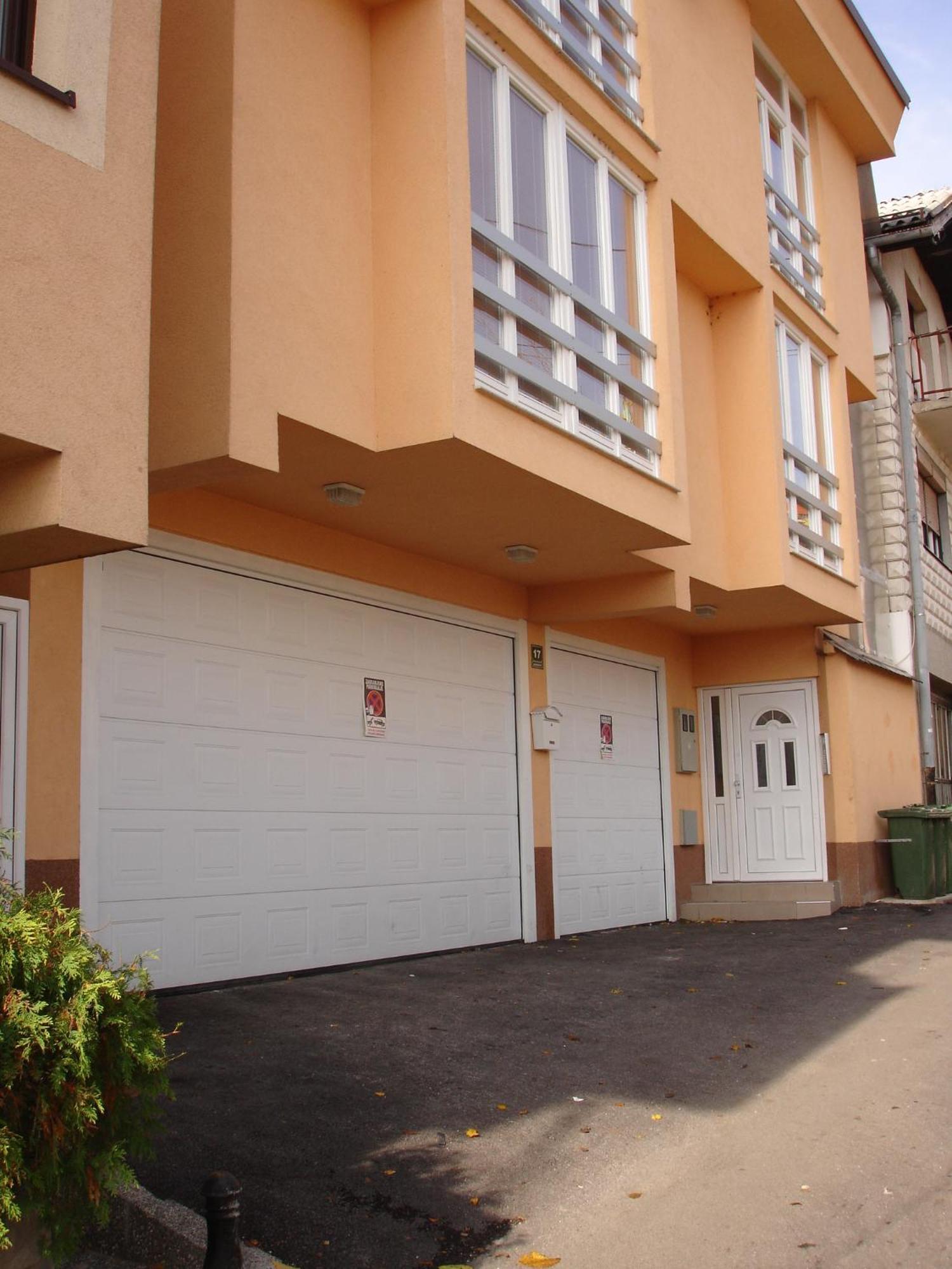 Apartments Kira Sarajevo Luaran gambar