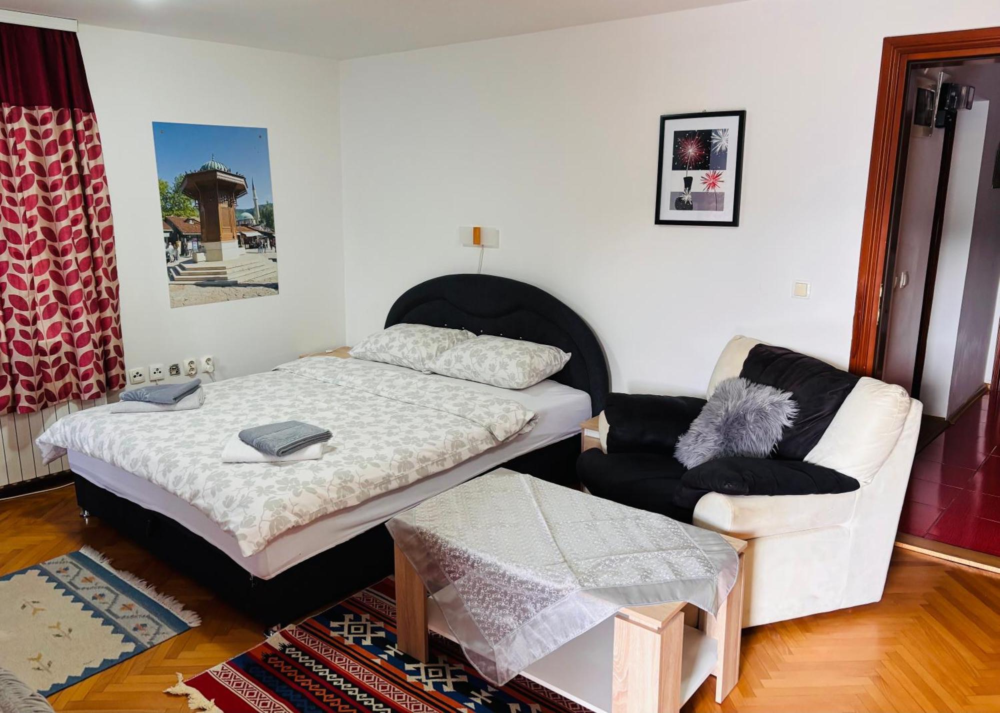Apartments Kira Sarajevo Luaran gambar