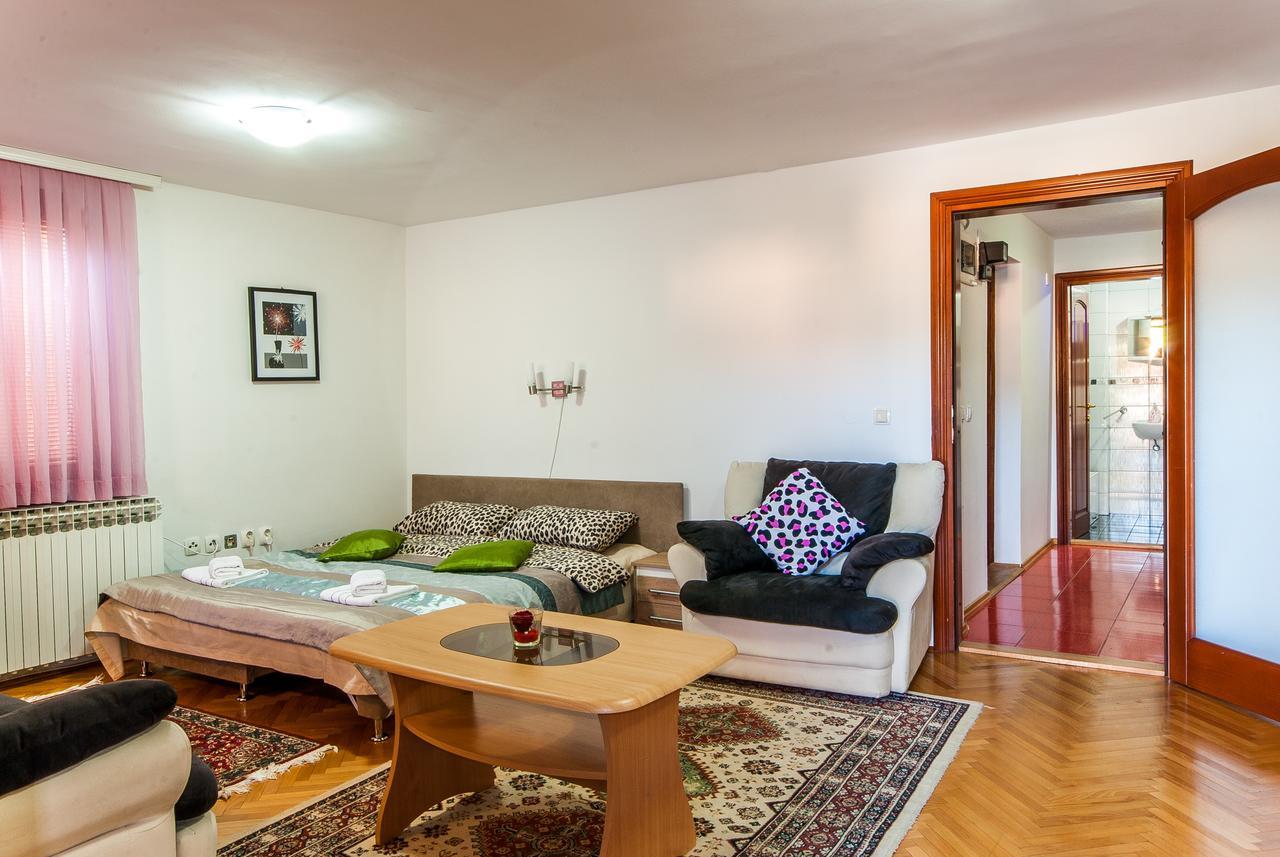Apartments Kira Sarajevo Luaran gambar